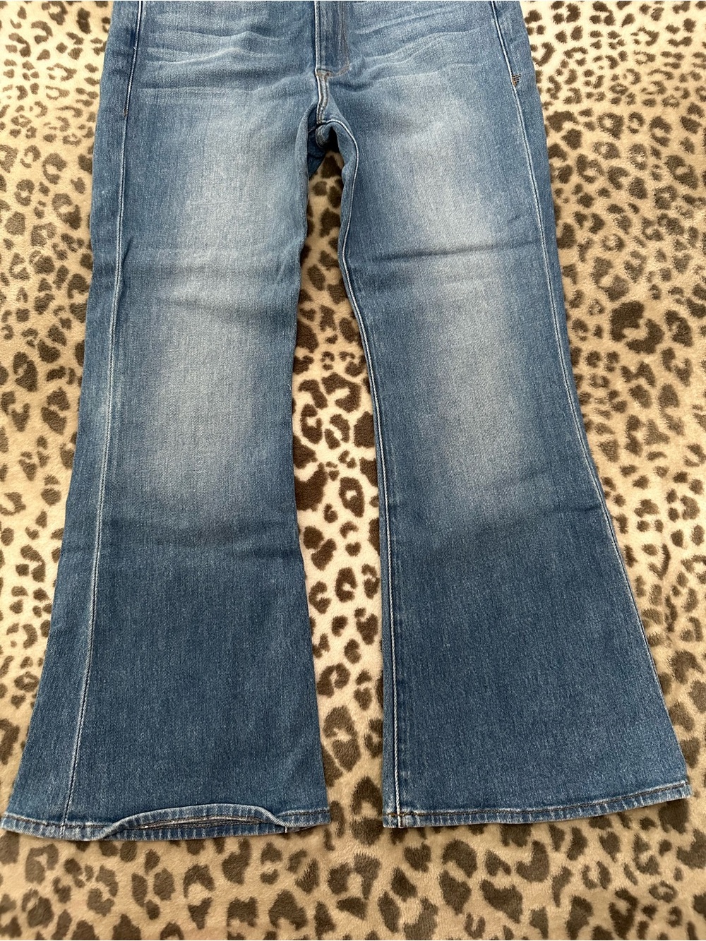 Frame Denim High Waisted Le Crop Flare in Opus Blue Wash Size 27 - Picture 5 of 16
